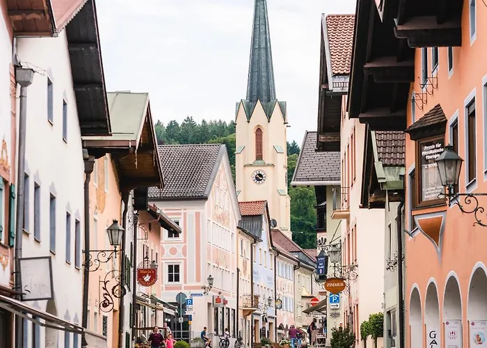 酒店 Henri 加爾米施-帕滕基興