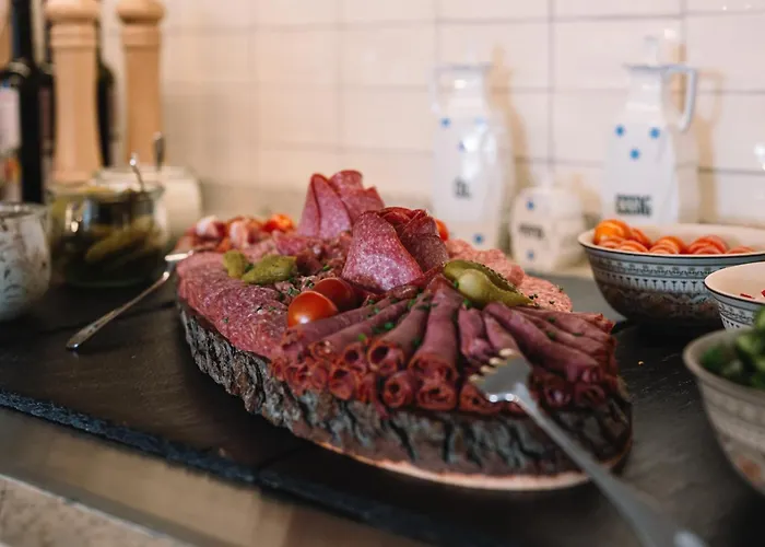 酒店 Henri 加爾米施-帕滕基興