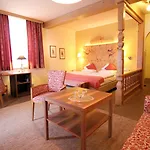 Henri Hotel Garmisch-Partenkirchen Ξενοδοχείο Γκάρμις-Παρτενκίρχεν