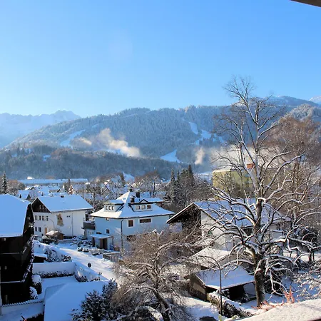 Отель Henri Гармиш-Партенкирхен