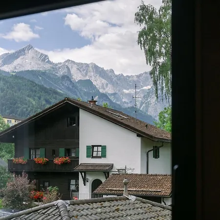 Henri Garmisch-Partenkirchen