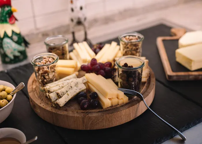 Henri Ξενοδοχείο 4*